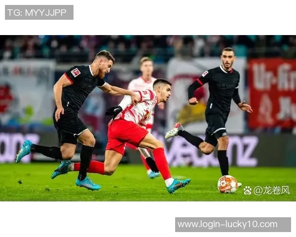 德甲焦点战比勒菲尔德迎战科隆双方争夺宝贵积分之战